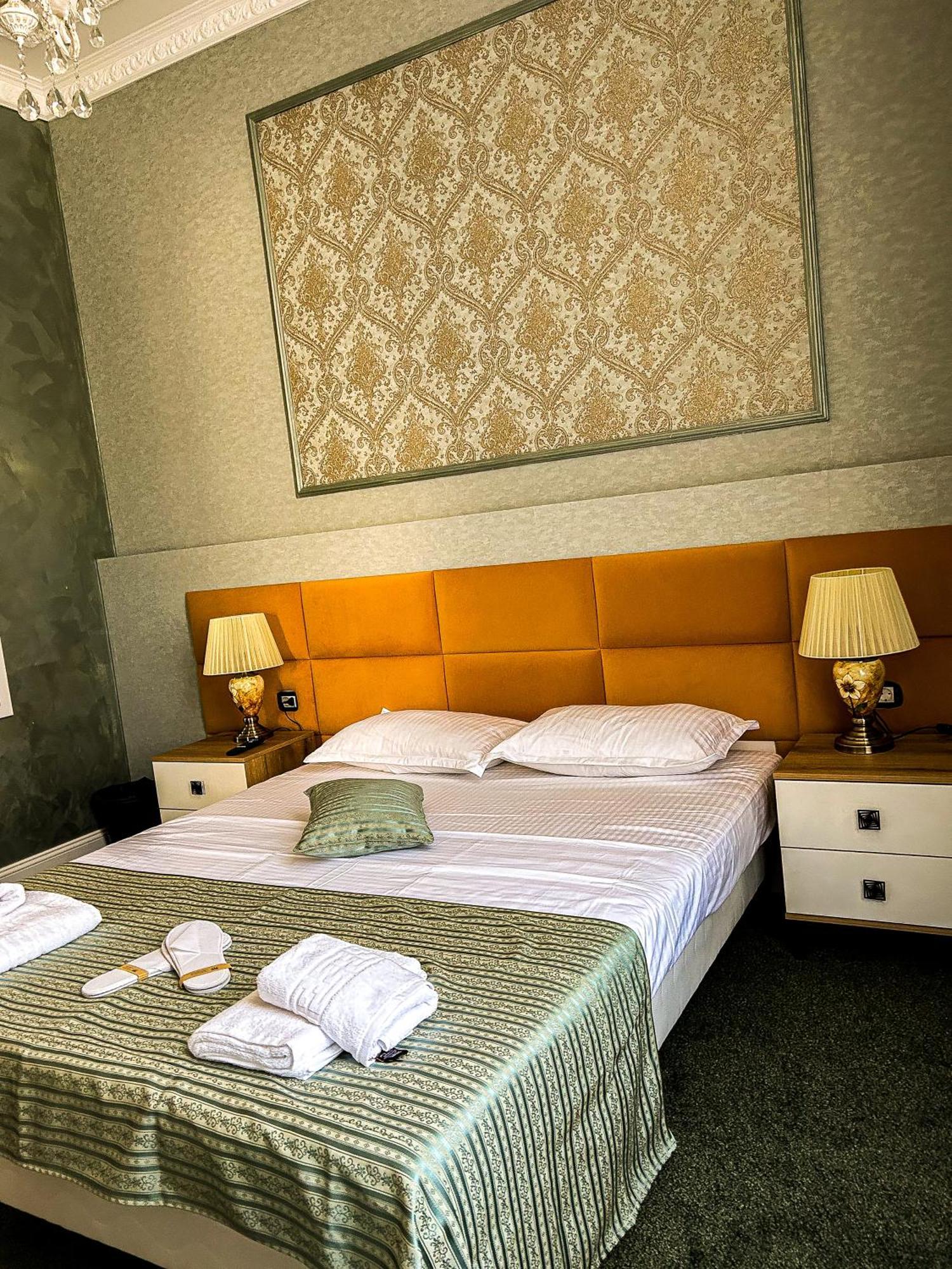 Hotel Boutique Casa Vermont Бухарест Экстерьер фото