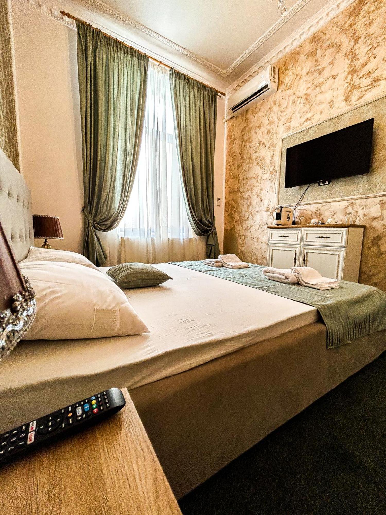 Hotel Boutique Casa Vermont Бухарест Экстерьер фото