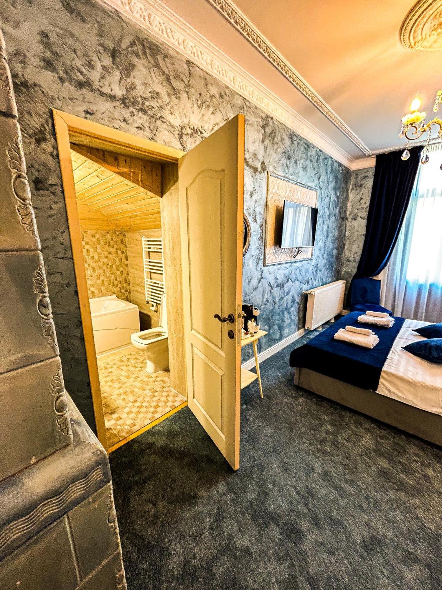 Hotel Boutique Casa Vermont Бухарест Экстерьер фото