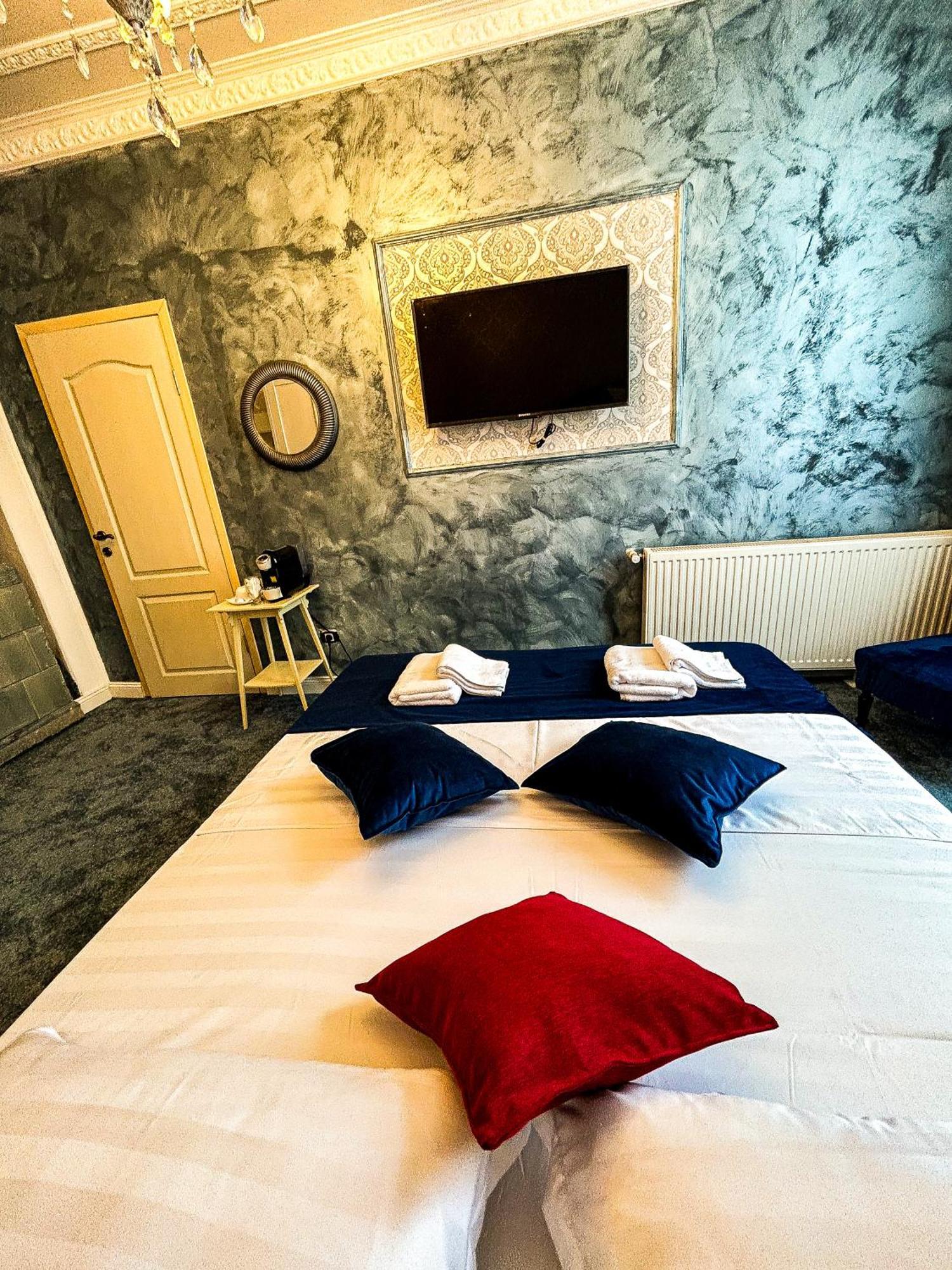 Hotel Boutique Casa Vermont Бухарест Экстерьер фото