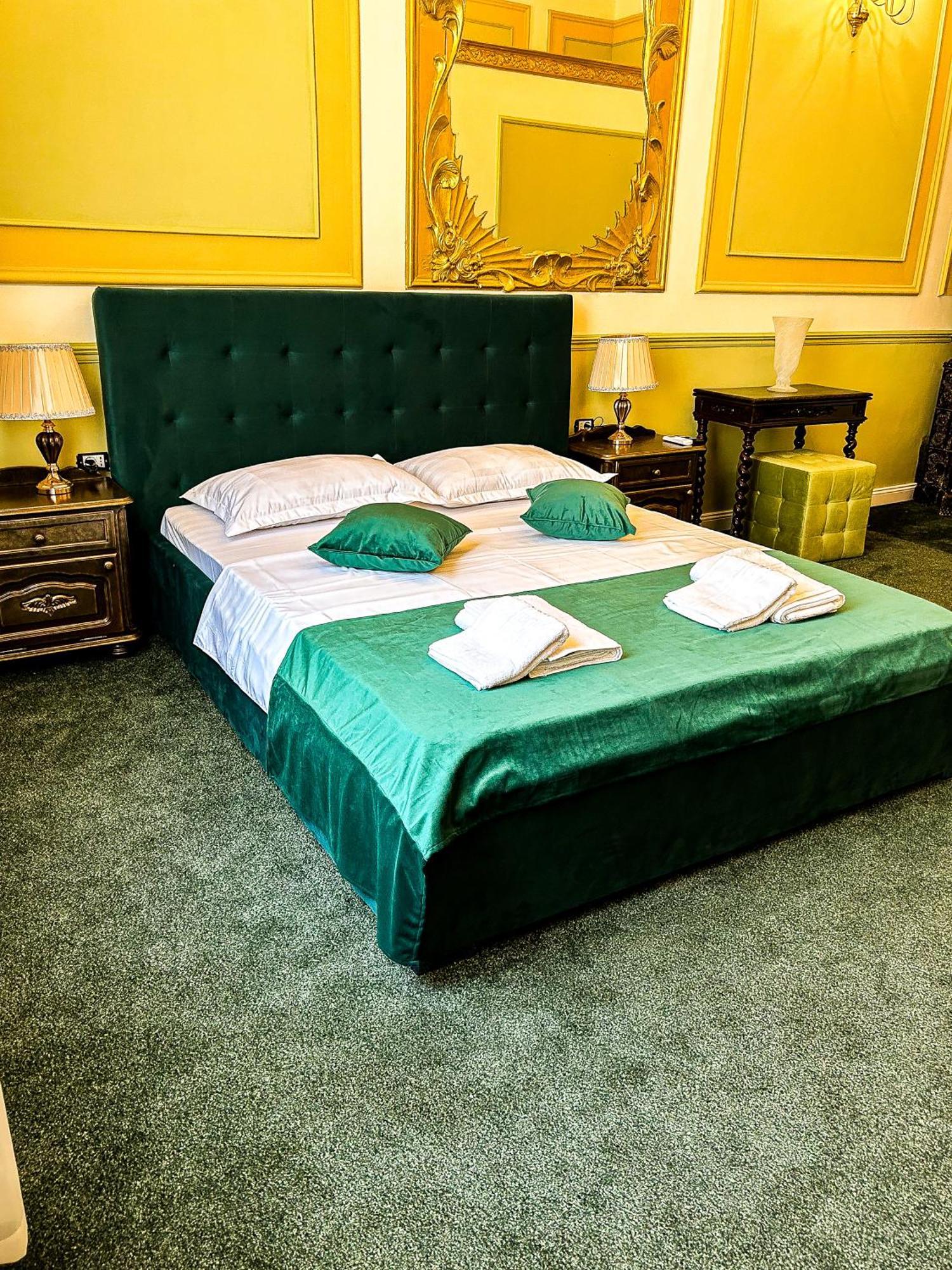 Hotel Boutique Casa Vermont Бухарест Экстерьер фото