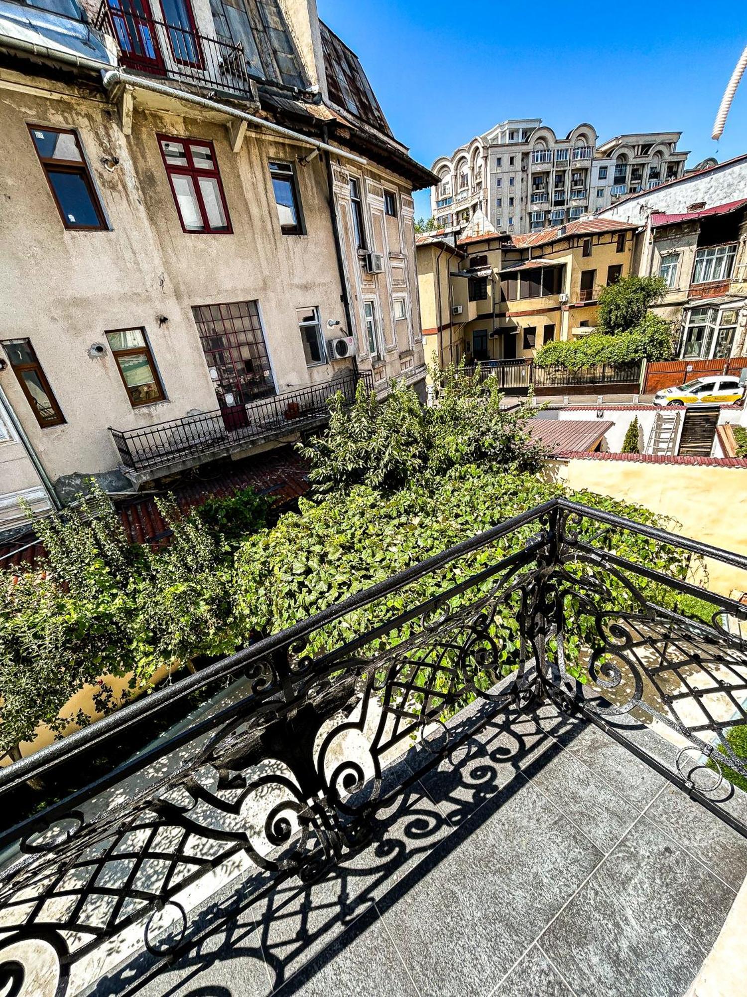 Hotel Boutique Casa Vermont Бухарест Экстерьер фото
