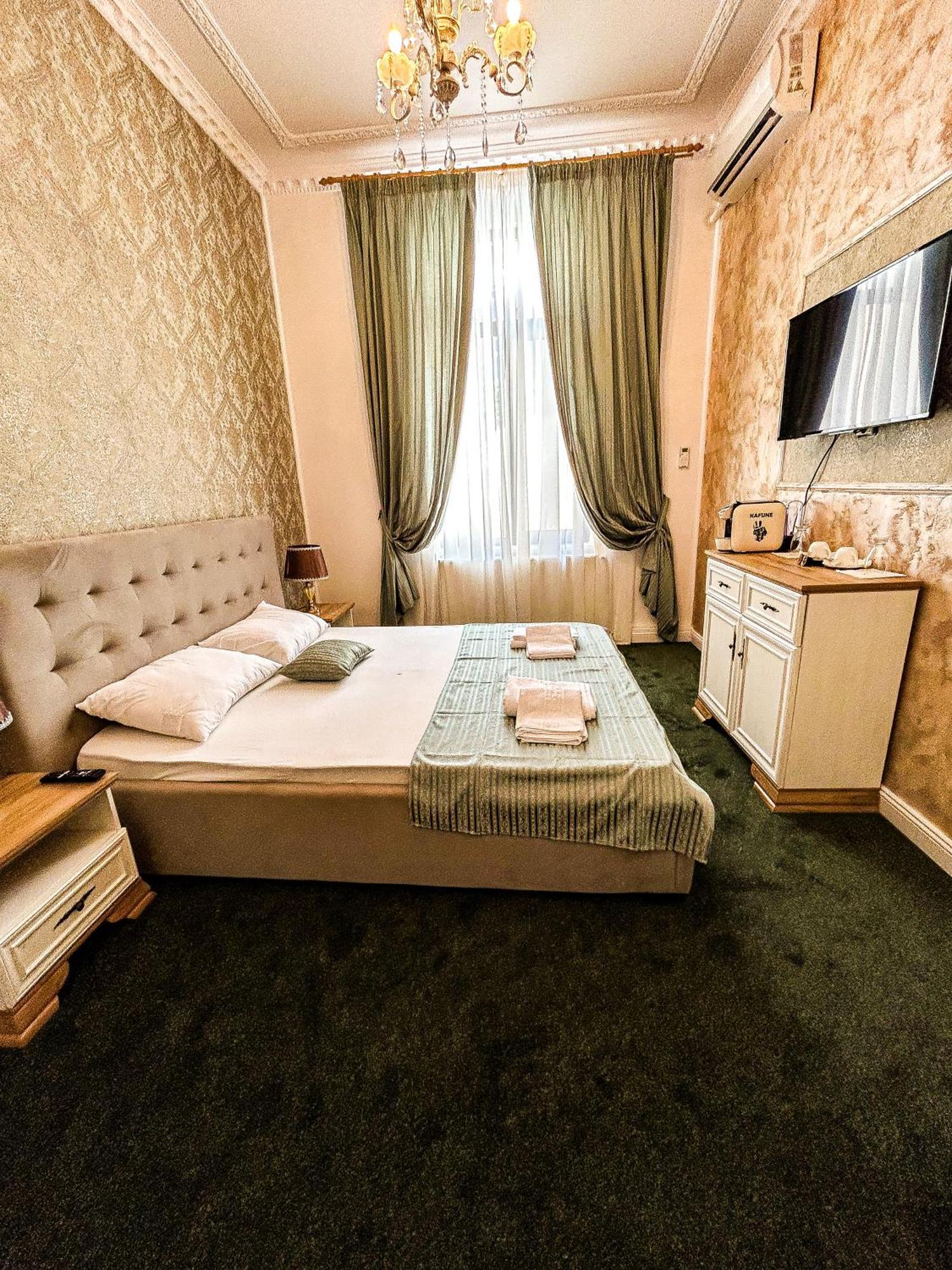 Hotel Boutique Casa Vermont Бухарест Экстерьер фото