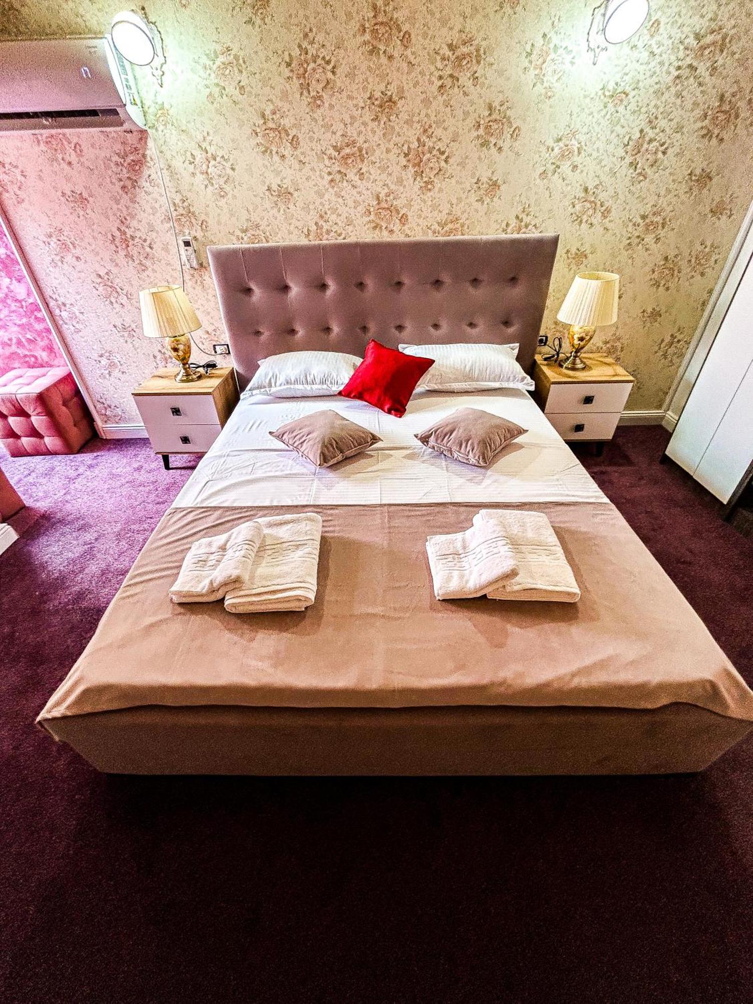 Hotel Boutique Casa Vermont Бухарест Экстерьер фото