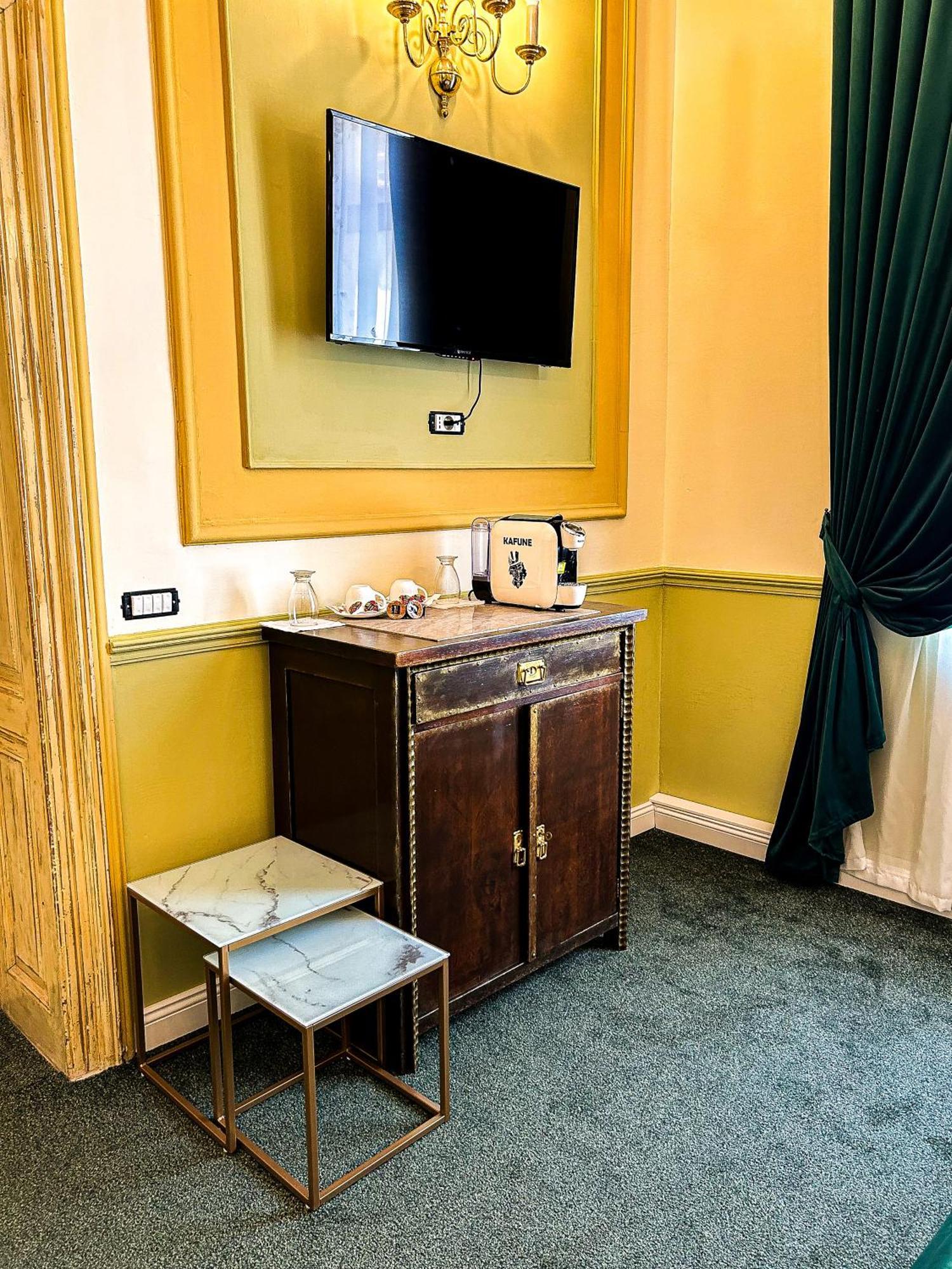 Hotel Boutique Casa Vermont Бухарест Экстерьер фото